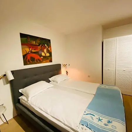 호텔 Friends Family *