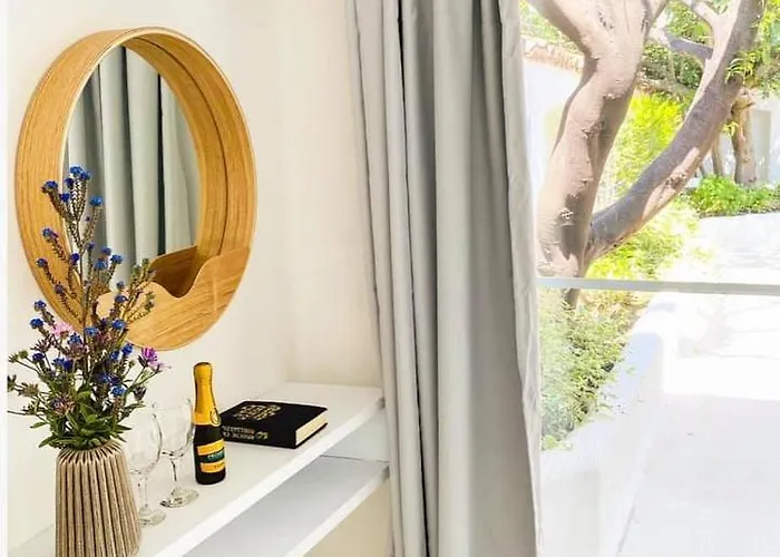 Friends Family * Lozenets