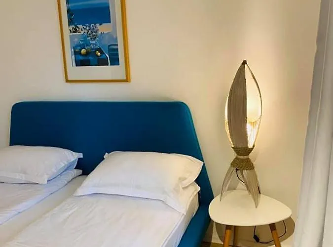 Hotel Friends Family *