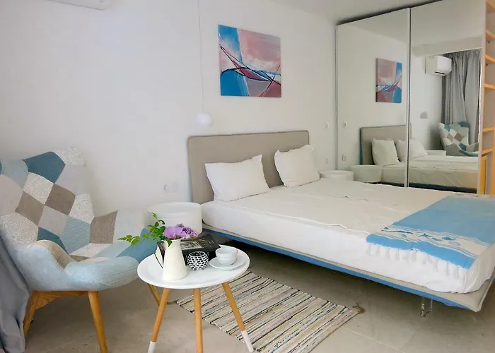 Friends Family Lozenets