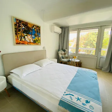 Hotel Friends Family *